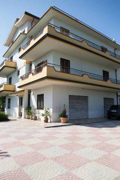 Appartamenti Giusi con giardino o veranda