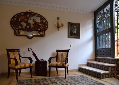 Regal House Roma Capucci 6