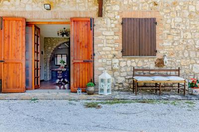 Scappo in Umbria, Casale Rosceto