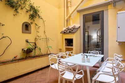 GuestHost - Palazzo Pitti Apartment with Terrace