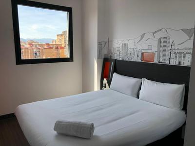 Four Points Flex by Sheraton Malaga Centre