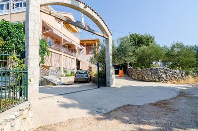 Apartments Donita