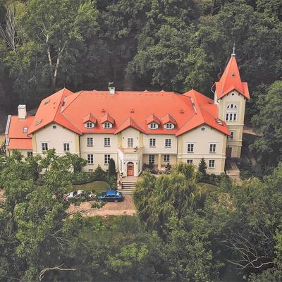 Pałac Kobylin, Foto 2