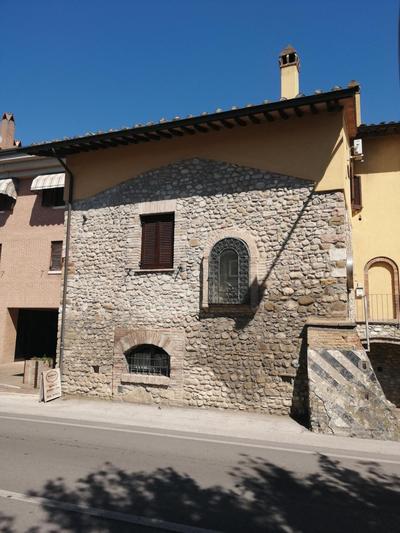 Sulle orme di Francesco appartamento blu