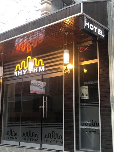 RHYTHM HOTEL