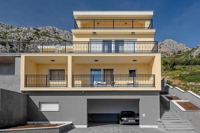 Villa Sun Palace with luxury 5 bedroom villa and amazing panoramic sea views