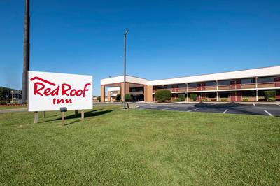 Red Roof Inn Kenly - I-95, Photo 2