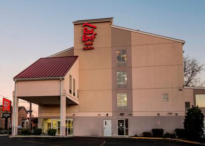 Red Roof Inn & Suites Philadelphia - Bellmawr, Foto 2