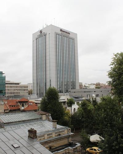 Luxury City Center Apartment – Romana