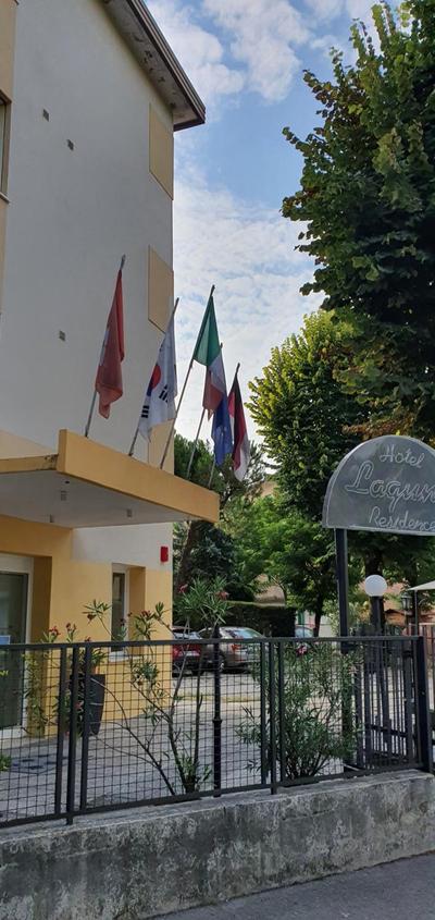 Hotel Laguna Residence