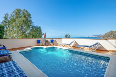 Charming house with sea view, Nerja and private pool