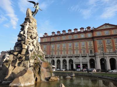 SWEET APT Piazza Statuto 9 nel pieno CENTRO di TORINO