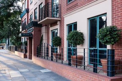 Majestic Tynte Street Apartments