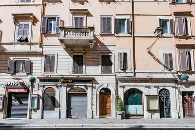 HostMe Piazza di Spagna apartament
