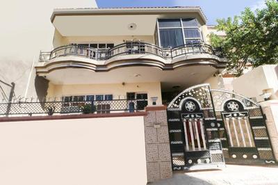 OYO 64955 Arun Palace