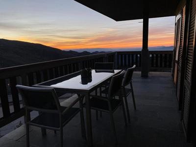 Ático con vistas increibles a pie de pista y garaje incluido