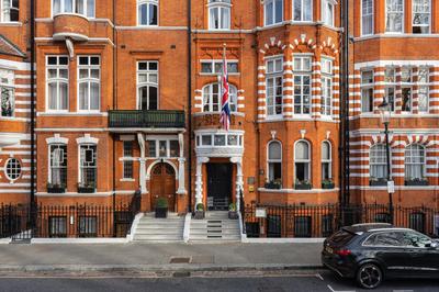 11 Cadogan Gardens and The Apartments