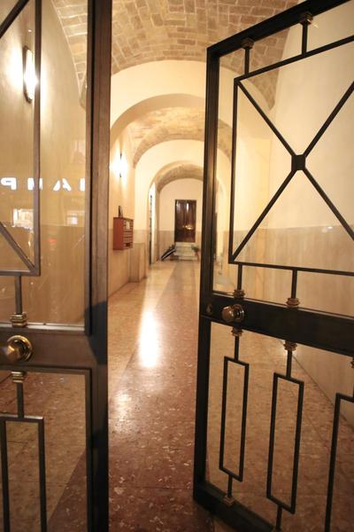 Arts & Rooms