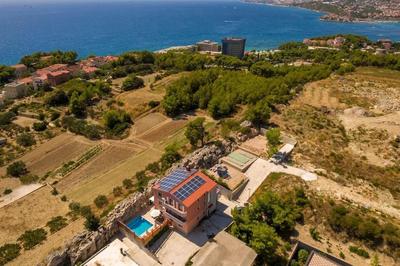 Luxury villa Liberta near Split, private pool