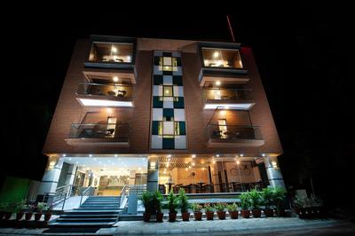 ABM Boutique Hotel - Near Kempegowda International Airport