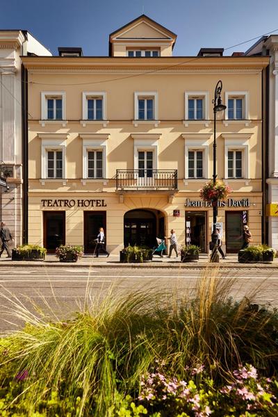 Hotel Teatro Boutique Old Town - Destigo Hotels