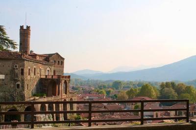 BORGHETTO STORICO - Fronte Castello