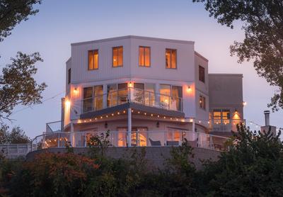 The Addition Smart Home with direct IN Dunes National Park Beach access