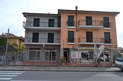 Happy House Diano Marina