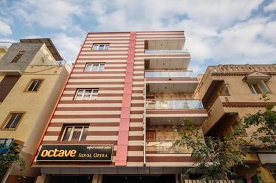 Octave Royal Opera