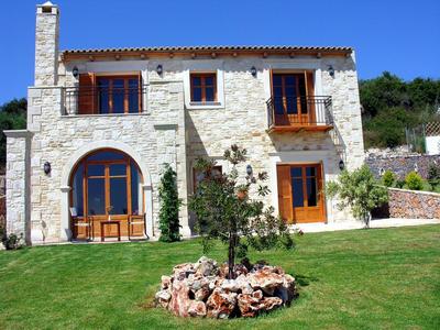 Exclusive Crete Villa Hill Top villa Private Pool Stunning Views 3 BDR Rethymno