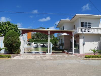 Hotel Albri by Rotamundos