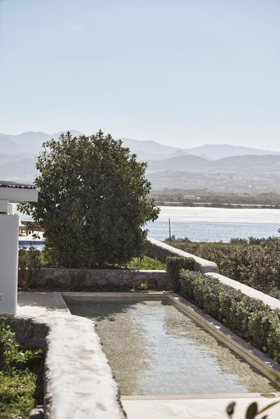 Luxury Naxos Villas Grande Suite Air Conditioning Outdoor Pool