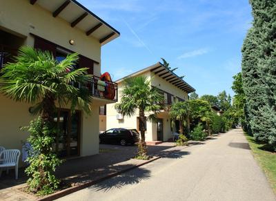 Camping Bella Italia Apartments Ortensia - Lake Garda 22081