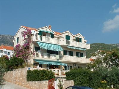 Apartments Sim - 130 m from sea