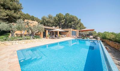 TarracoHomes, TH112 Sunrise Villa con Piscina Privada y Vistas al Mar