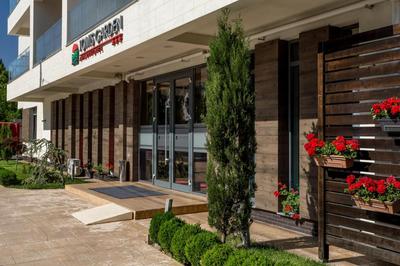 Tomis Garden Apartments Mamaia