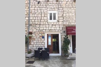 Apartman Knezovic