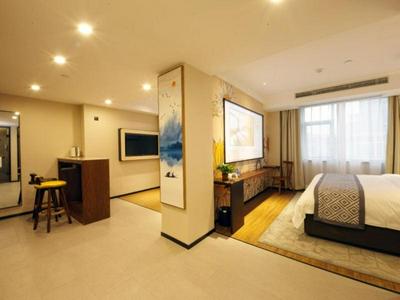 GME Hefei Sanxiaokou Chenghuang Temple Xinghua Park Hotel