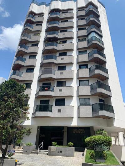 Apto aconchegante ao lado do Shopping Pamplona, Jardim Paulista.