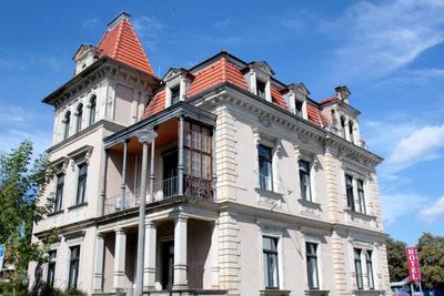 Hotel Villa Noel am Hauptbahnhof