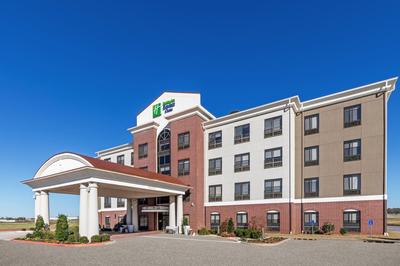 Holiday Inn Express and Suites Pryor by IHG