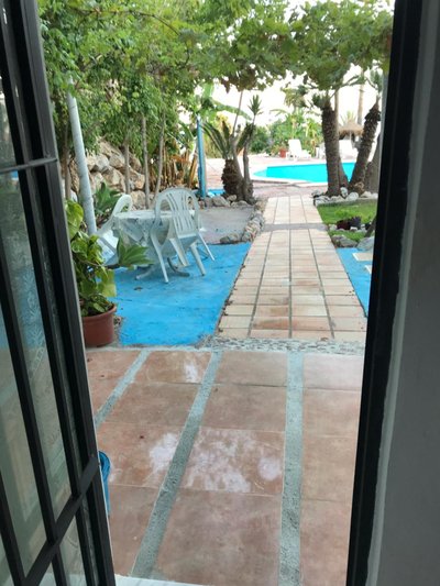 pequeño conjunto casas adosados