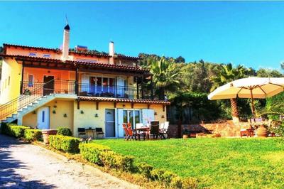 Platanos Estate