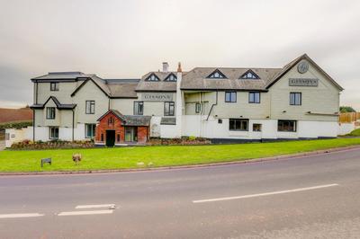 The Gissons Hotel - Exeter Airport & M5
