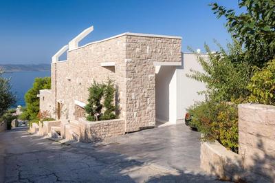 Luxury Seafront Villa Brela Pride with private heated pool at the beach in Brela - Baska Voda