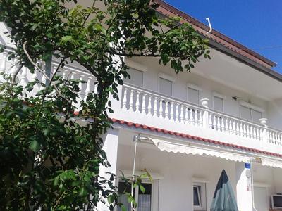 Comfortable apartment with garden in Palit 100 m² for 6 guests