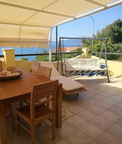 Elegant villa in Magomadas with sea view