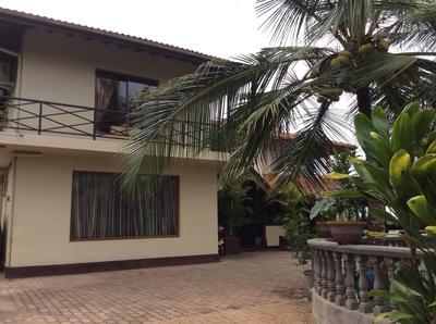 Asian Jewel Boutique Hotel