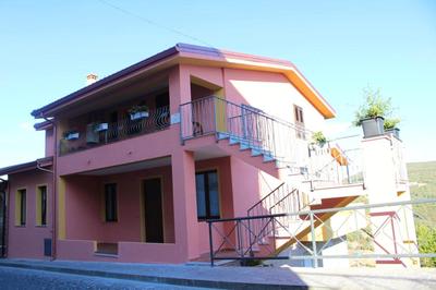 Charming apartment in Nughedu Santa Vittoria - 90 m² with fireplace
