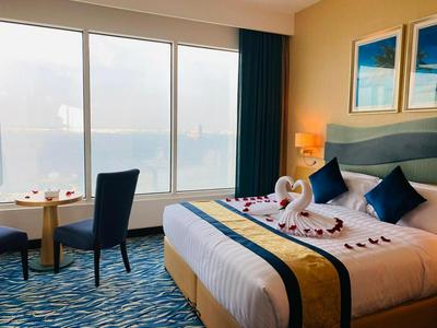 Harbour Suites Hotel